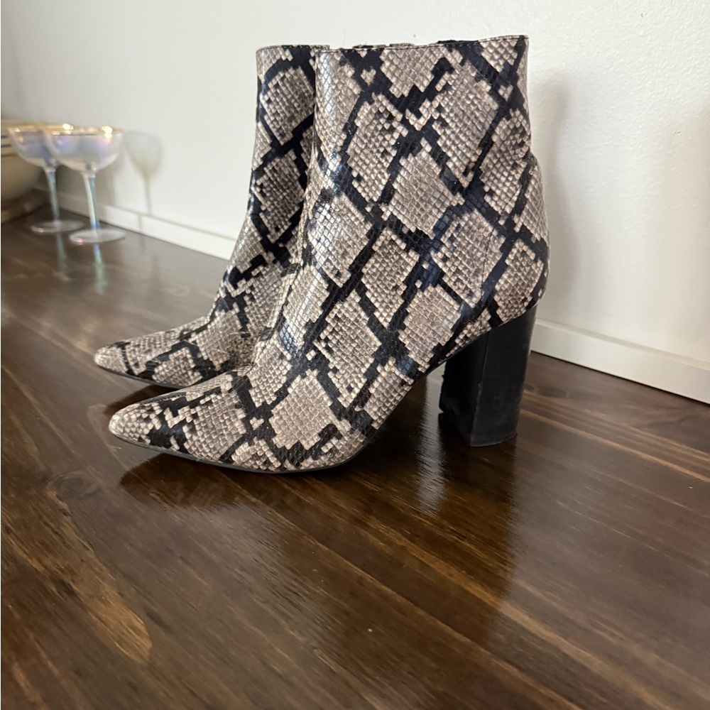 Snakeskin Patterned Ankle Boots